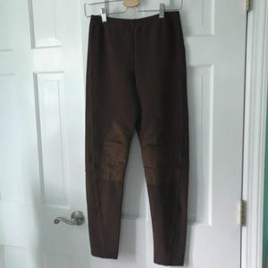 Farlow riding Leggins brown